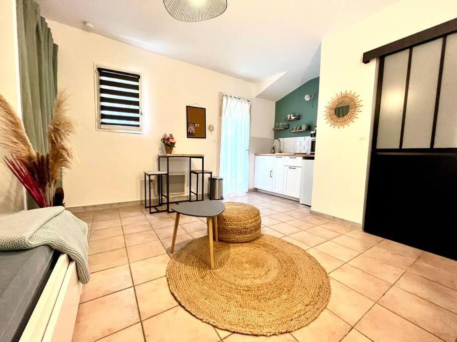 Aix-En-Provence, Cosy Studio Proche Toutes Commodites, Linges Fournis Esterno foto